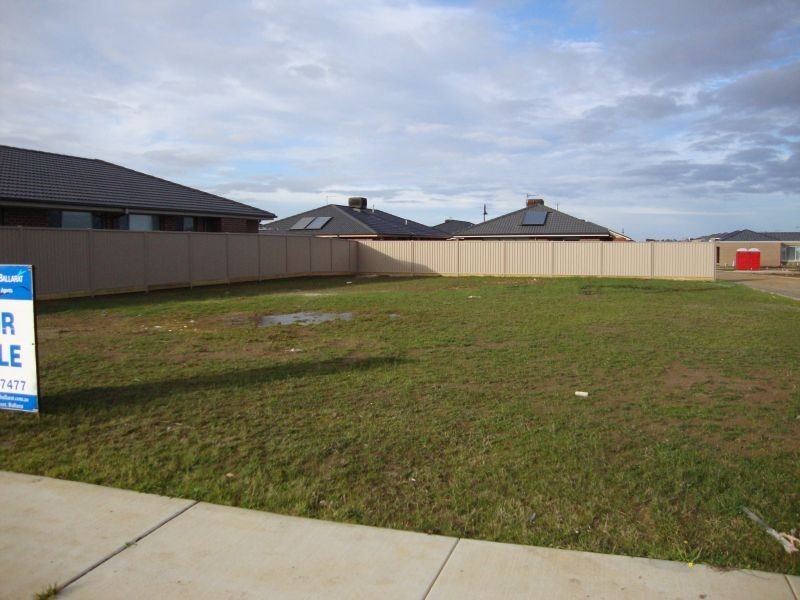 4 Lancaster Street, Alfredton VIC 3350