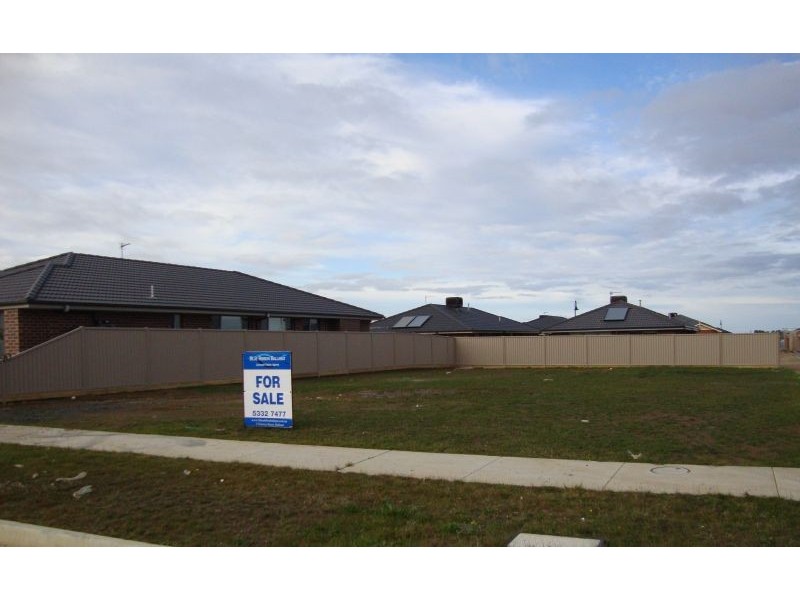 4 Lancaster Street, Alfredton VIC 3350