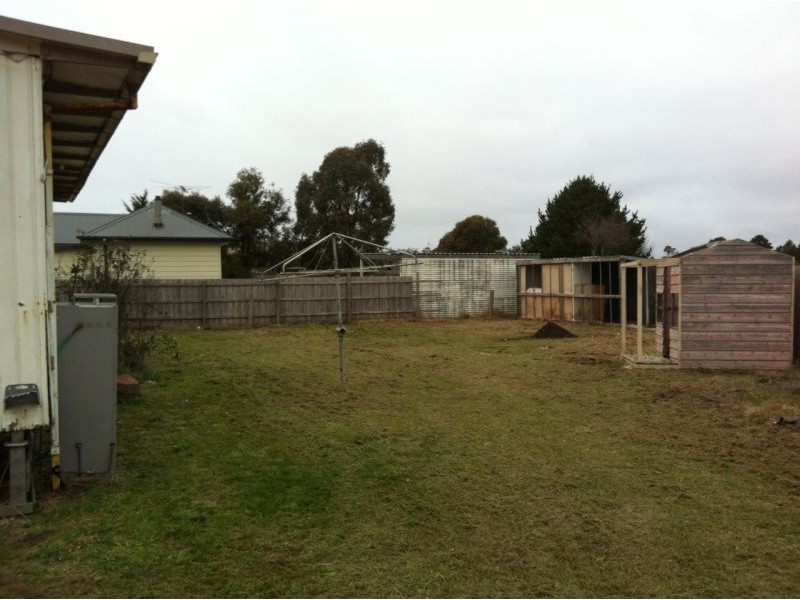 31 Walsh Street, Ballan VIC 3342