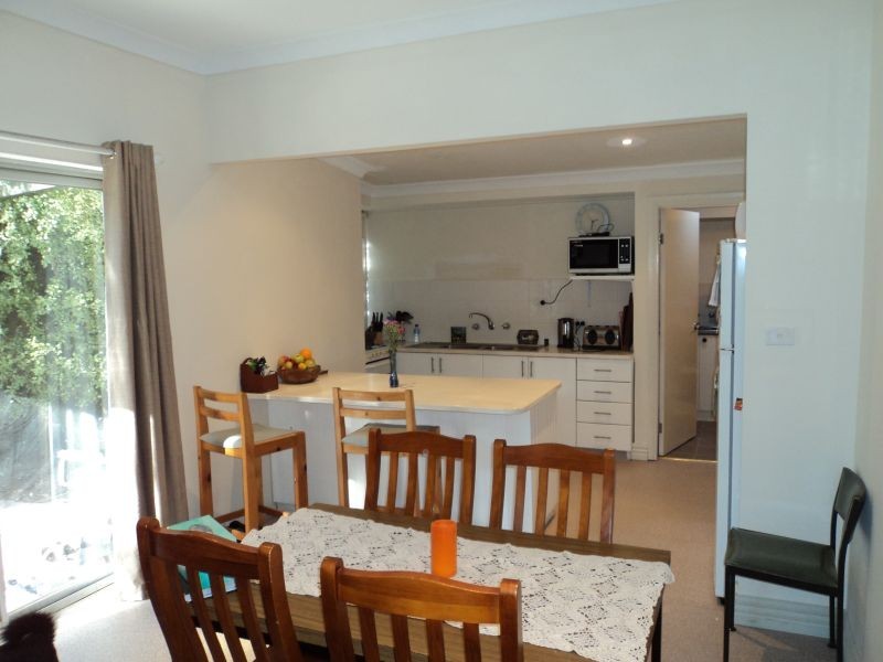 16 Havelock Street, Black Hill VIC 3350