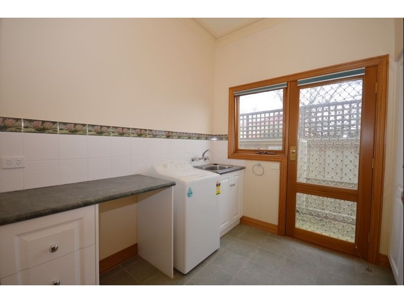 504 Wendouree Parade, Lake Wendouree VIC 3350