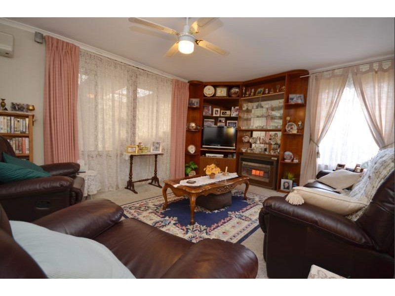 1 Elm Street, Wendouree VIC 3355