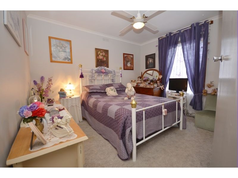 1 Elm Street, Wendouree VIC 3355