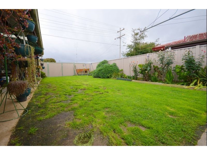 1 Elm Street, Wendouree VIC 3355