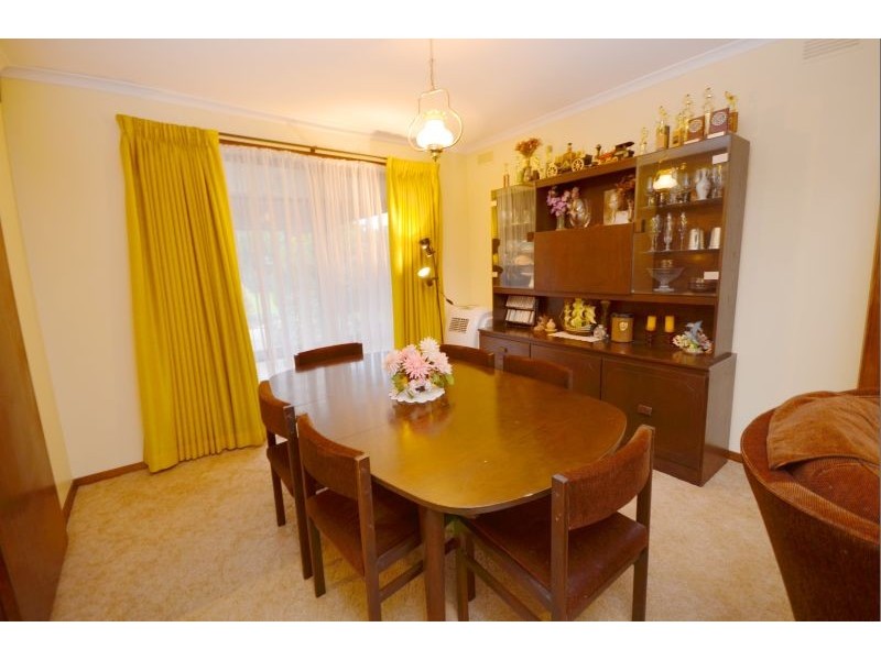 9 Vincent Court, Delacombe VIC 3356