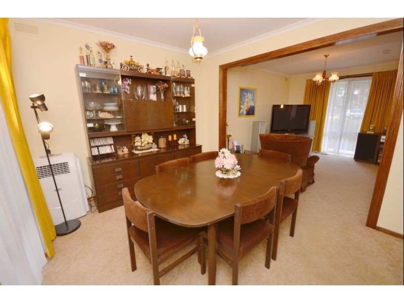 9 Vincent Court, Delacombe VIC 3356