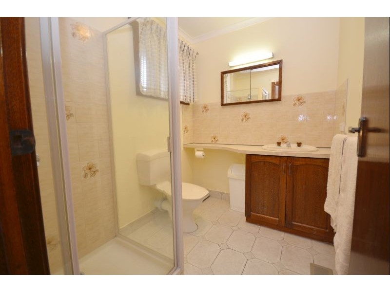 9 Vincent Court, Delacombe VIC 3356