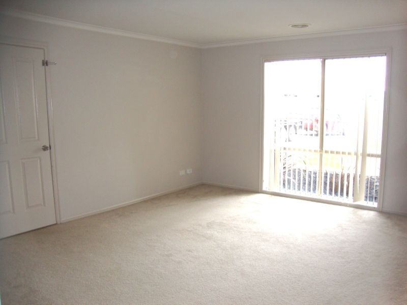 8 Adelphi Close, Delacombe VIC 3356