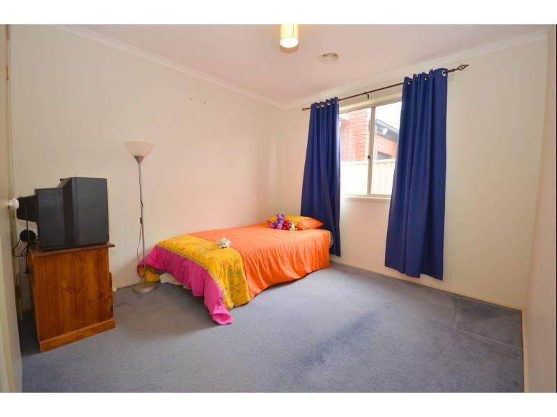 6 Rozel Avenue, Wendouree VIC 3355