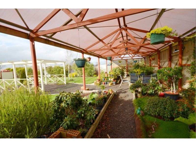 729 Remembrance Drive, Cardigan VIC 3352