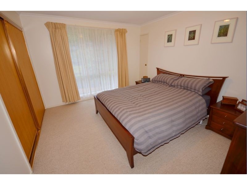 230 Melbourne Road, Brown Hill VIC 3350