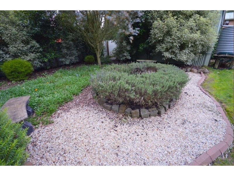 230 Melbourne Road, Brown Hill VIC 3350