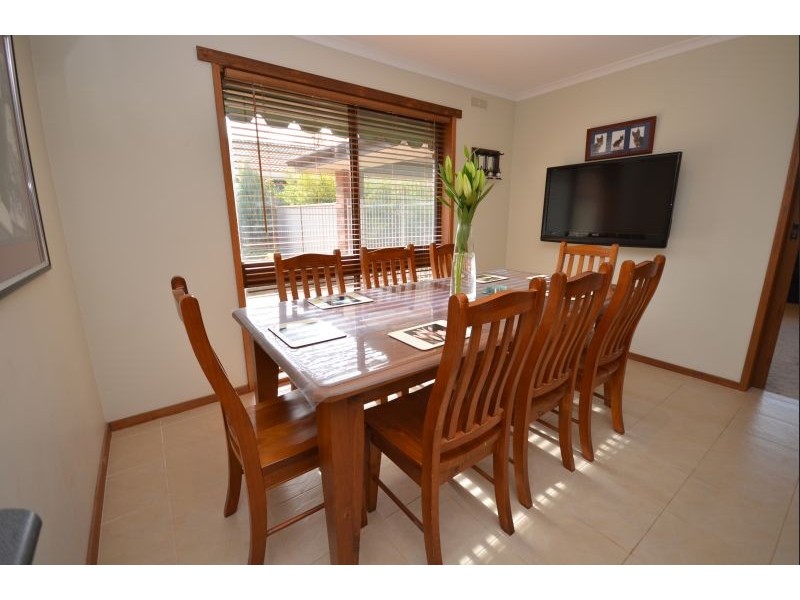 15 Avoca Crescent, Alfredton VIC 3350