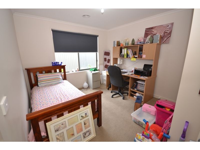 14 Miles Street, Sebastopol VIC 3356