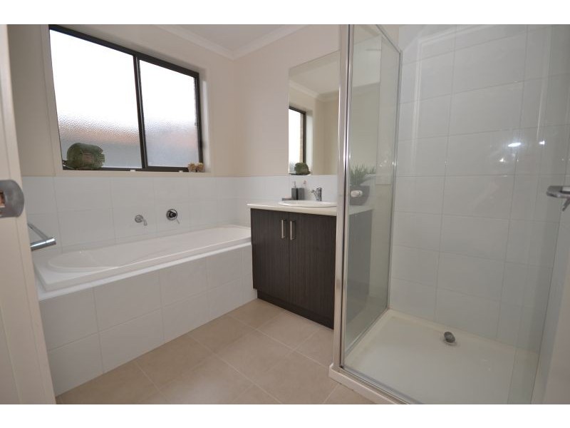 14 Miles Street, Sebastopol VIC 3356