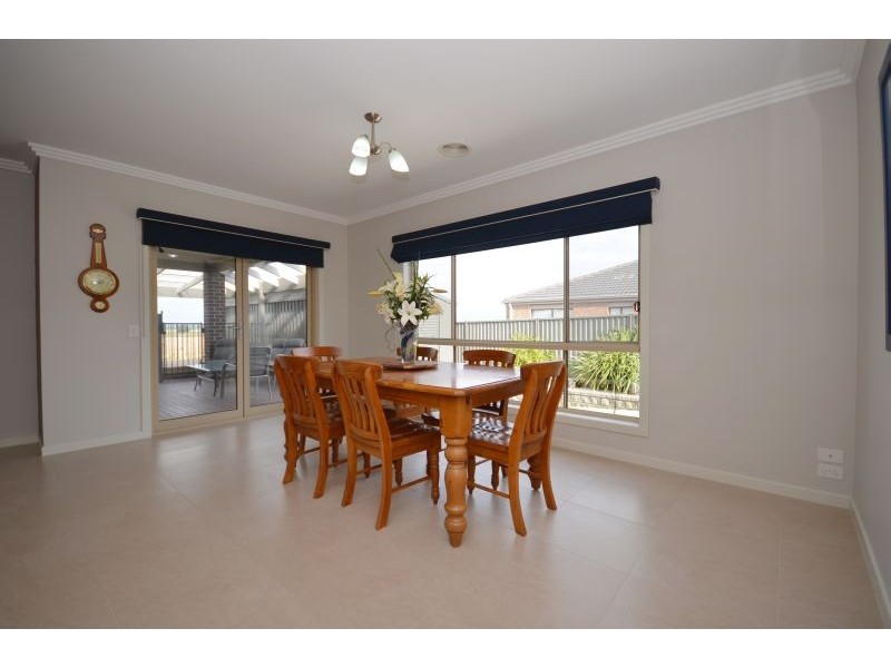 106 Alfredton Drive, Alfredton VIC 3350