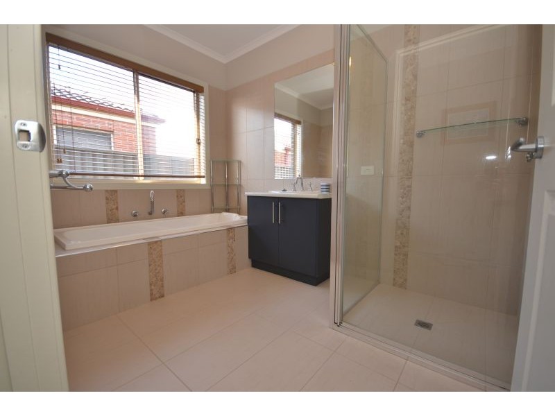 106 Alfredton Drive, Alfredton VIC 3350