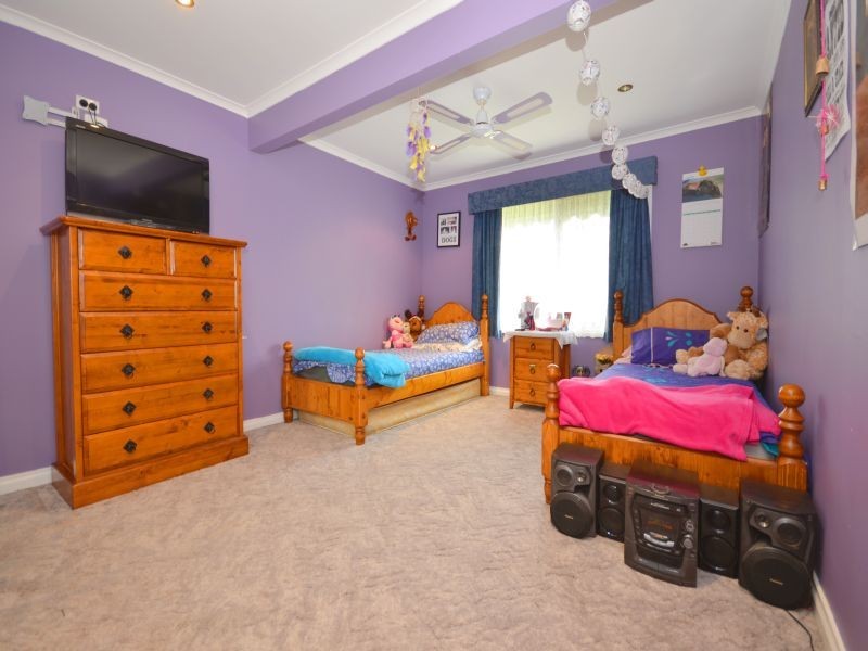 9 Mawarra Drive, Delacombe VIC 3356