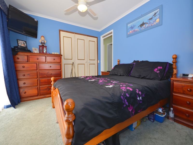 9 Mawarra Drive, Delacombe VIC 3356