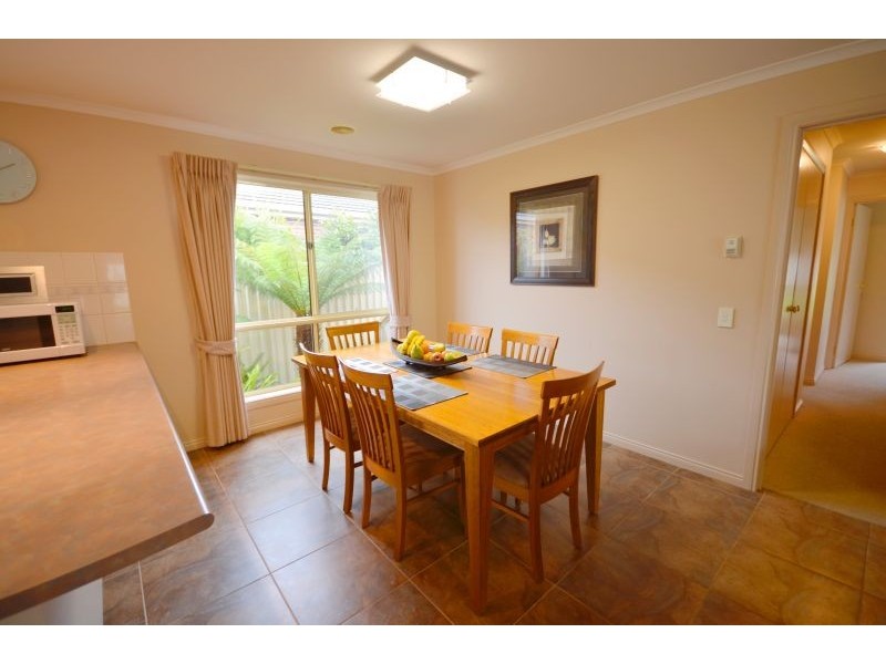 20 Kerry Way, Invermay Park VIC 3350