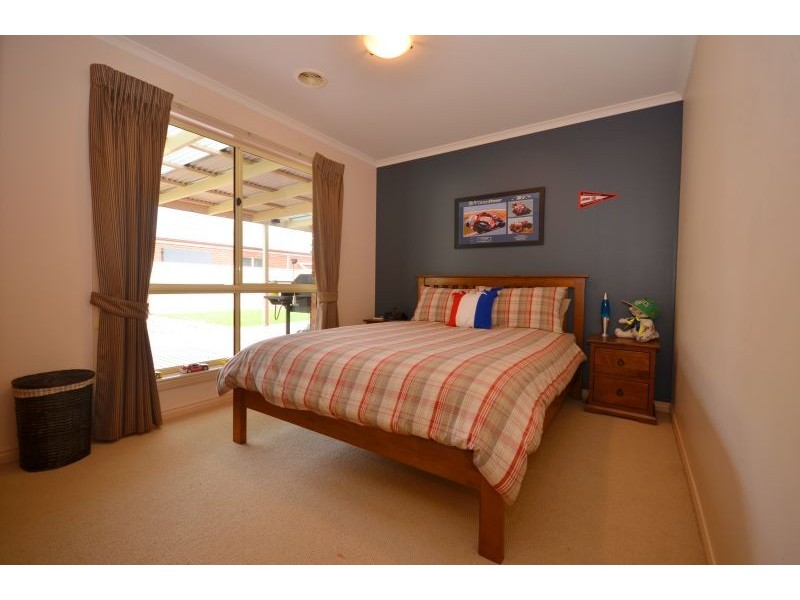 20 Kerry Way, Invermay Park VIC 3350
