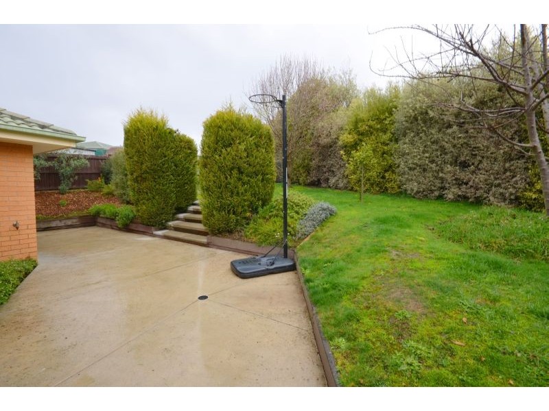 3 Pine View Crescent, Ballarat VIC 3350