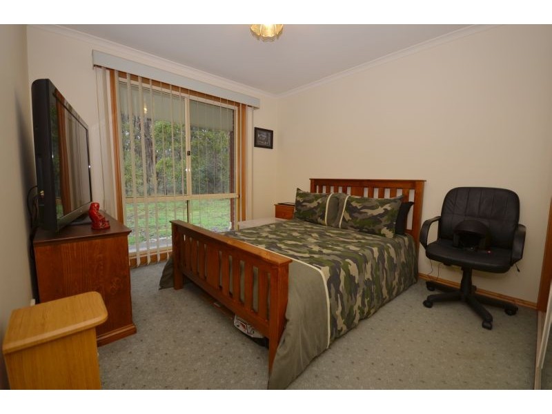 158 Grevillea Drive, Enfield VIC 3352