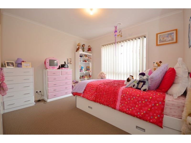 14 King George Way, Mitchell Park VIC 3352