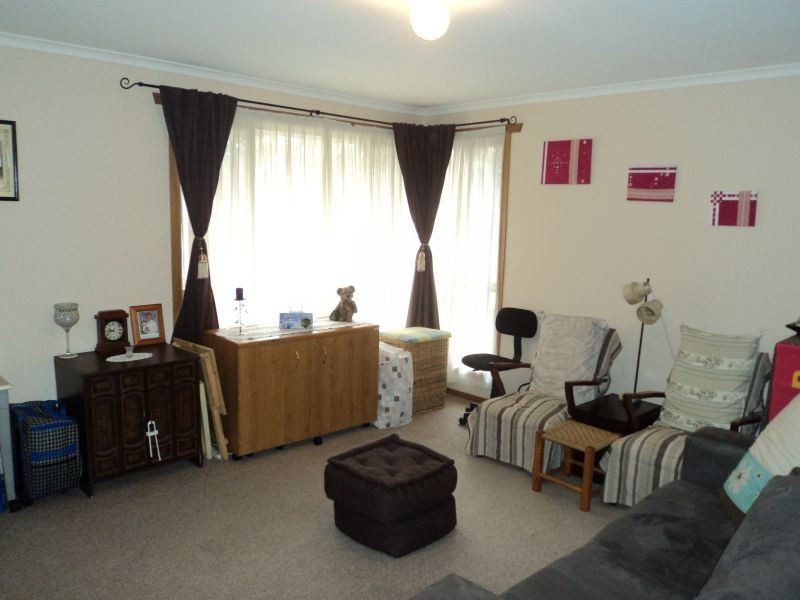 Unit 2, 28 Kent Street, Sebastopol VIC 3356