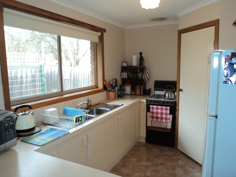 Unit 2, 28 Kent Street, Sebastopol VIC 3356