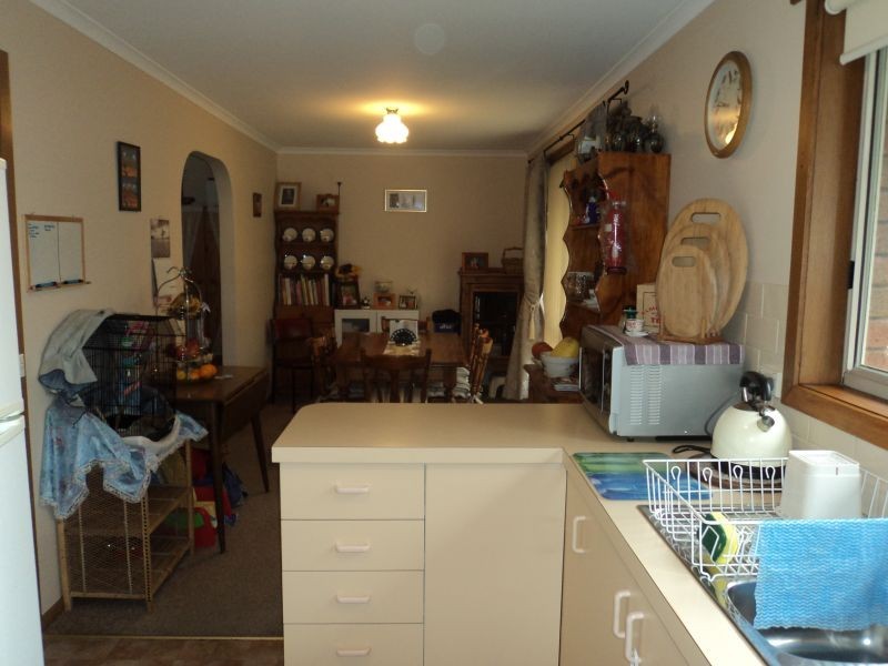 Unit 2, 28 Kent Street, Sebastopol VIC 3356