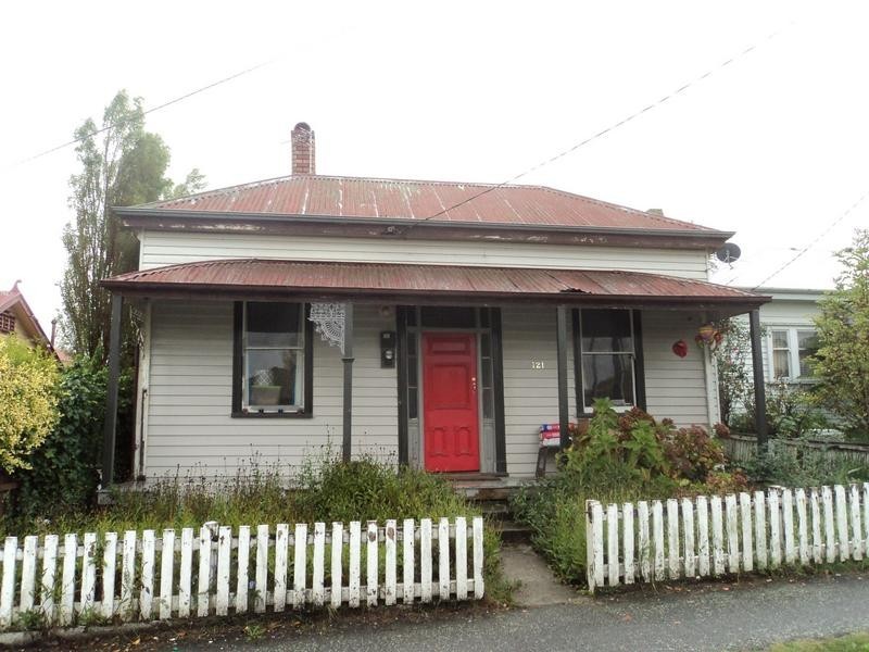 121 Eureka Street, Ballarat East VIC 3350
