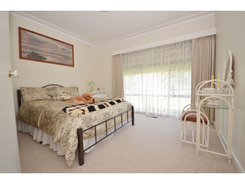 24 Smythes Road, Delacombe VIC 3356