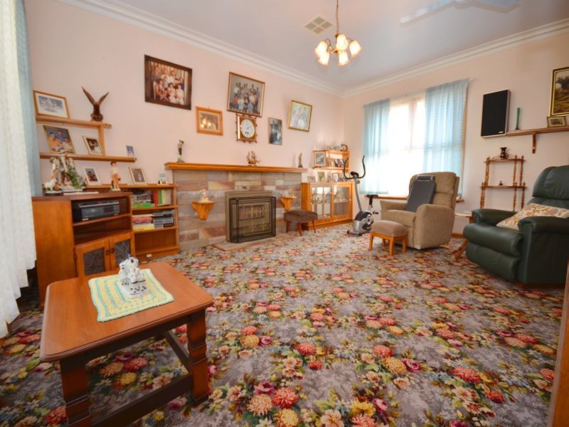 32 Longley Street, Alfredton VIC 3350