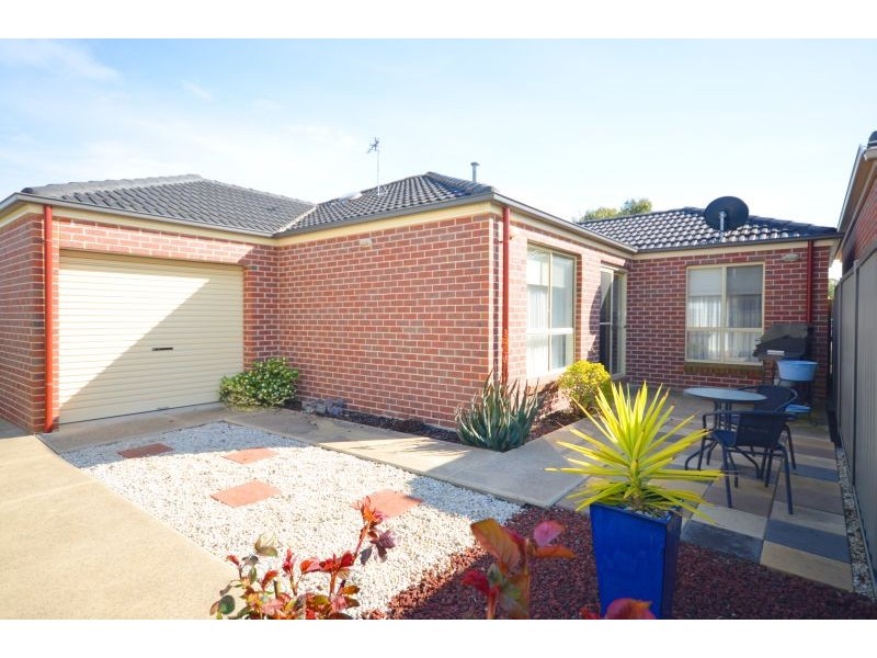 16 Clifton Street, Delacombe VIC 3356