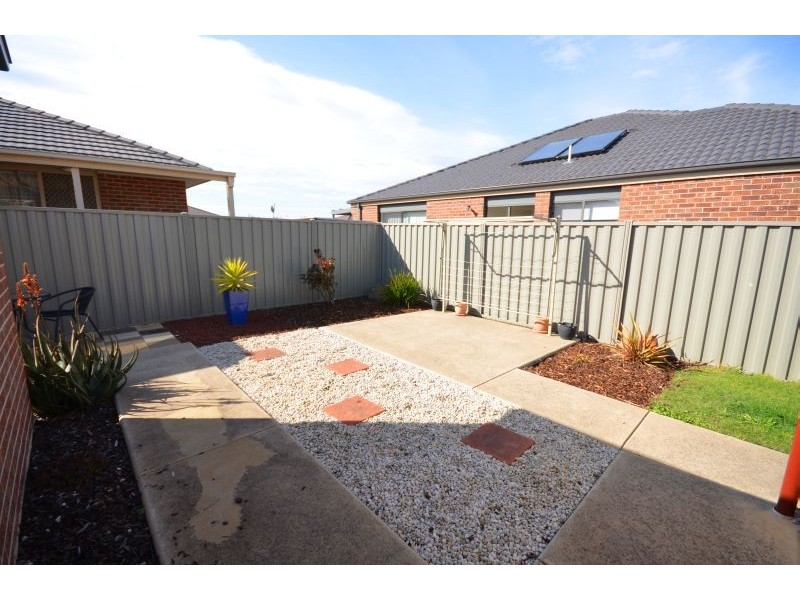 16 Clifton Street, Delacombe VIC 3356