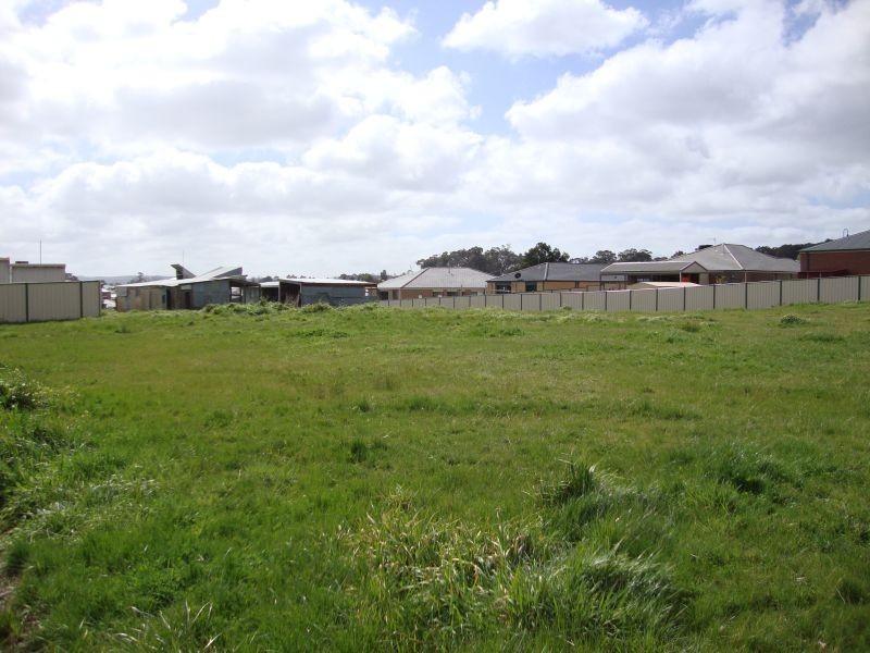 Lot 6 Horwood Drive, Canadian VIC 3350