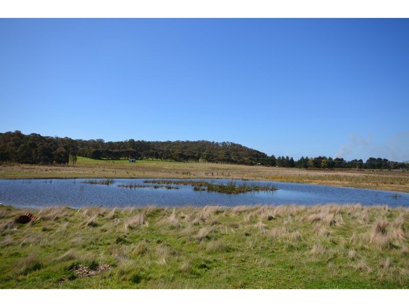 595 Sebastopol-Smythesdale Road, Ross Creek VIC 3351