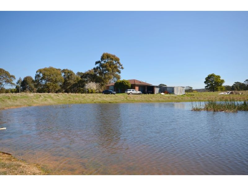 595 Sebastopol-Smythesdale Road, Ross Creek VIC 3351