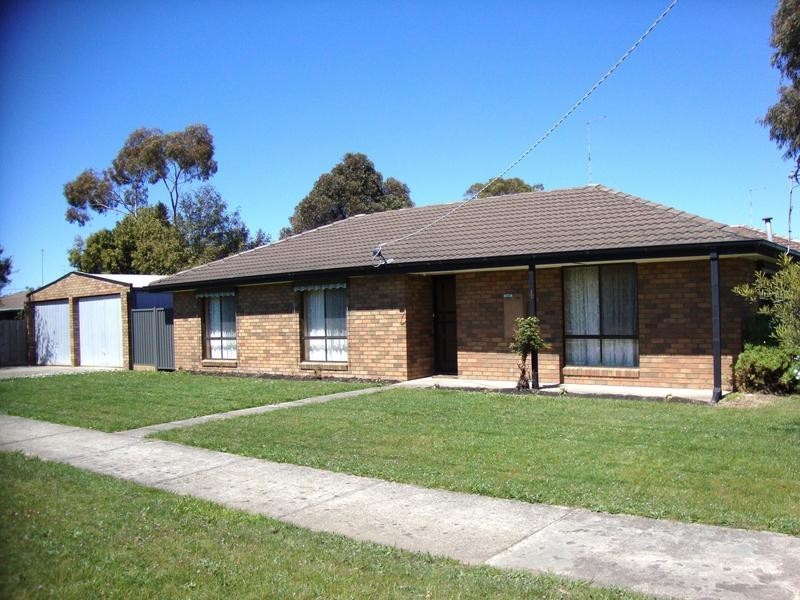 1 Kowree Crescent, Sebastopol VIC 3356