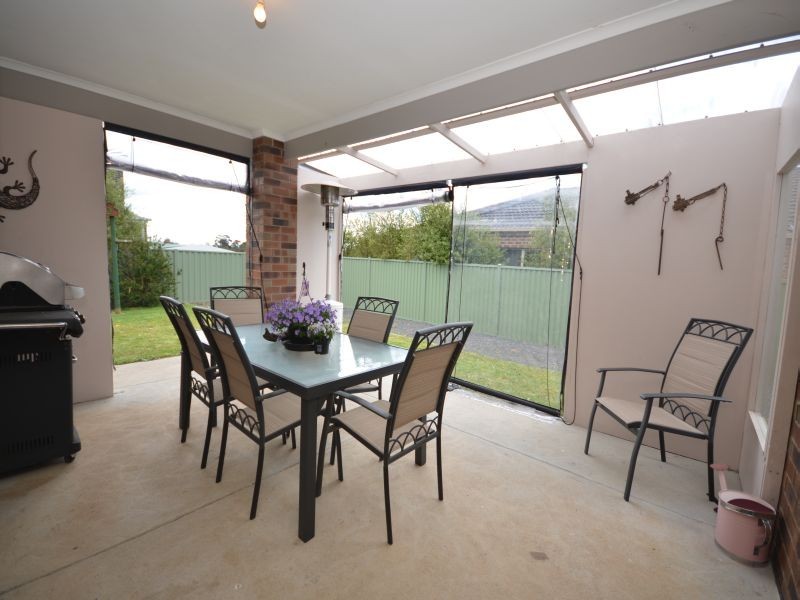 17 Baxter Street, Miners Rest VIC 3352