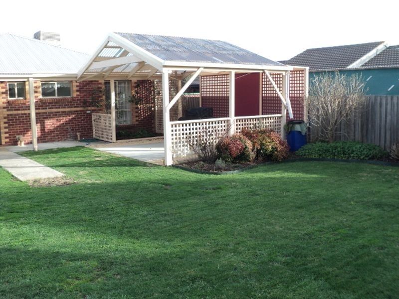 27 Shari Drive, Delacombe VIC 3356