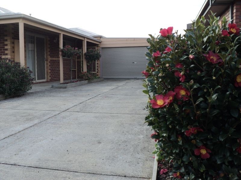 27 Shari Drive, Delacombe VIC 3356