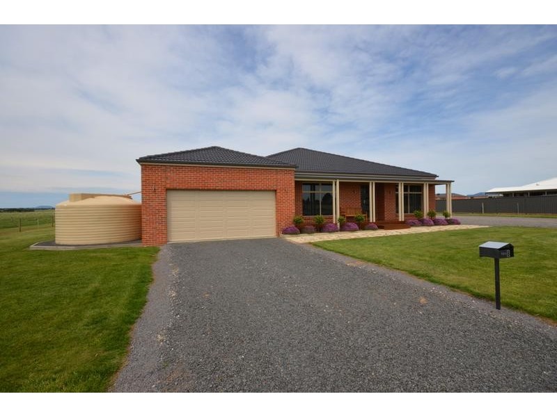 8 Maxwell Street, Cardigan Village VIC 3352