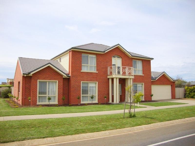 35 Dyson Drive, Alfredton VIC 3350