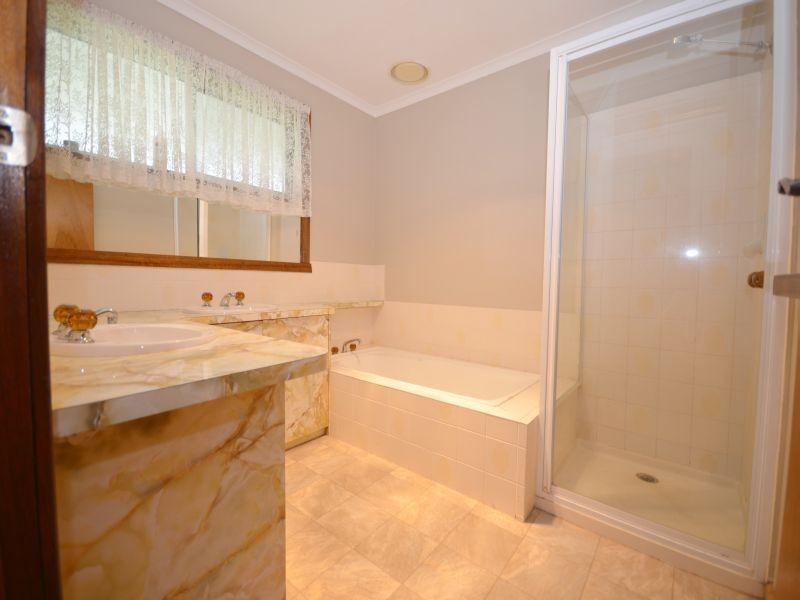 36 Bute Close, Clunes VIC 3370