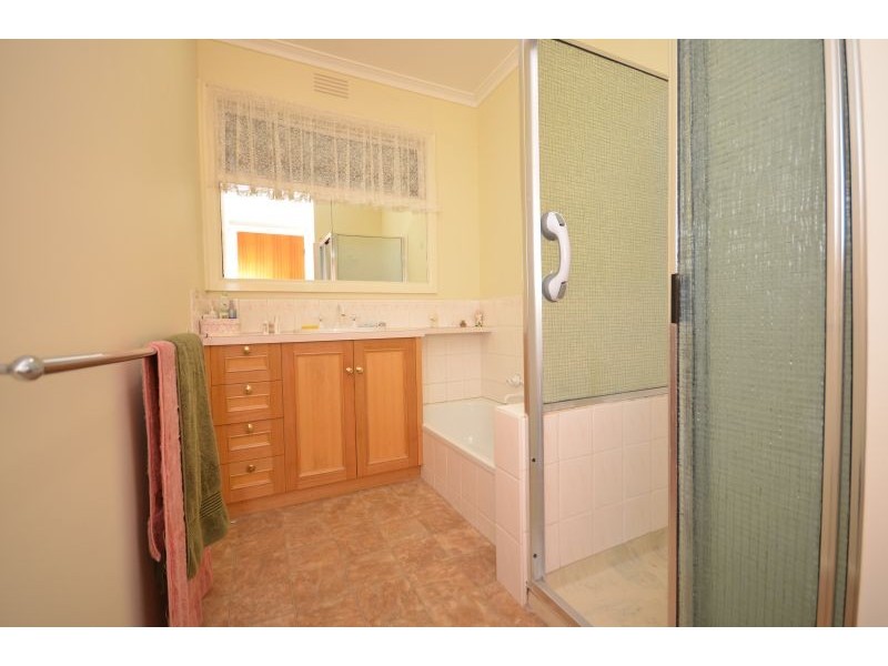 23 Hastings Street, Wendouree VIC 3355