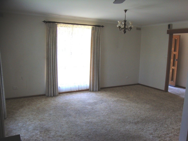 1 Kowree Crescent, Sebastopol VIC 3356