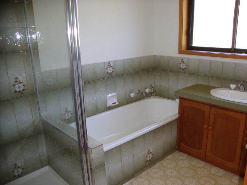 1 Kowree Crescent, Sebastopol VIC 3356