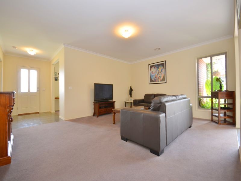 9 Arwon Crescent, Alfredton VIC 3350